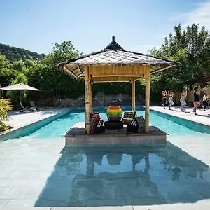 113 Usine Colibri Hébergement de vacances